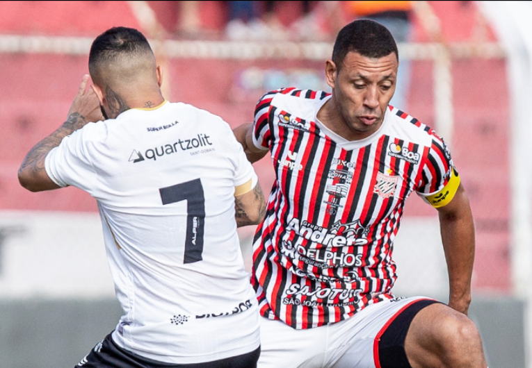 imagem da materia: XV supera o Paulista fora de casa e dispara na liderança