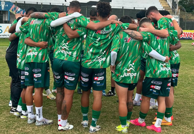 imagem da materia: União São João tem três vitórias nos últimos três jogos