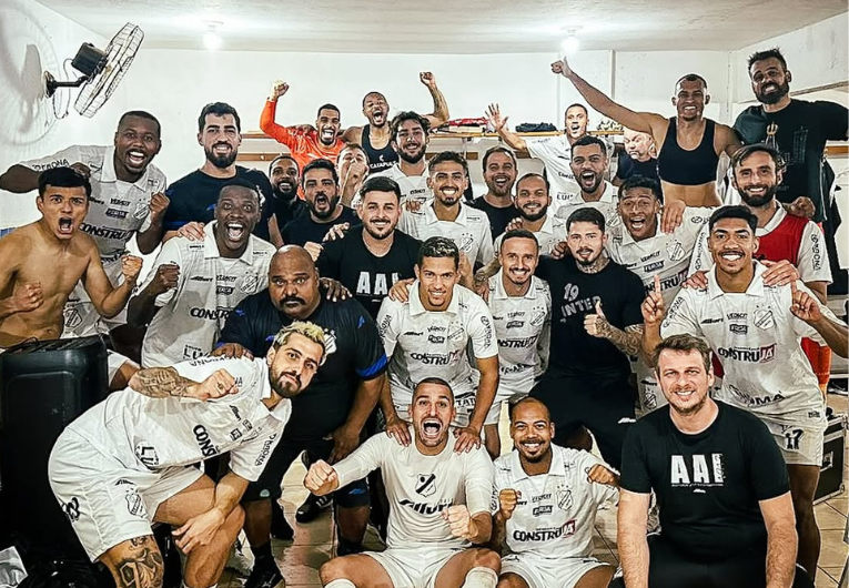 imagem da materia: Inter visita o Uberlândia em busca de consolidar a liderança