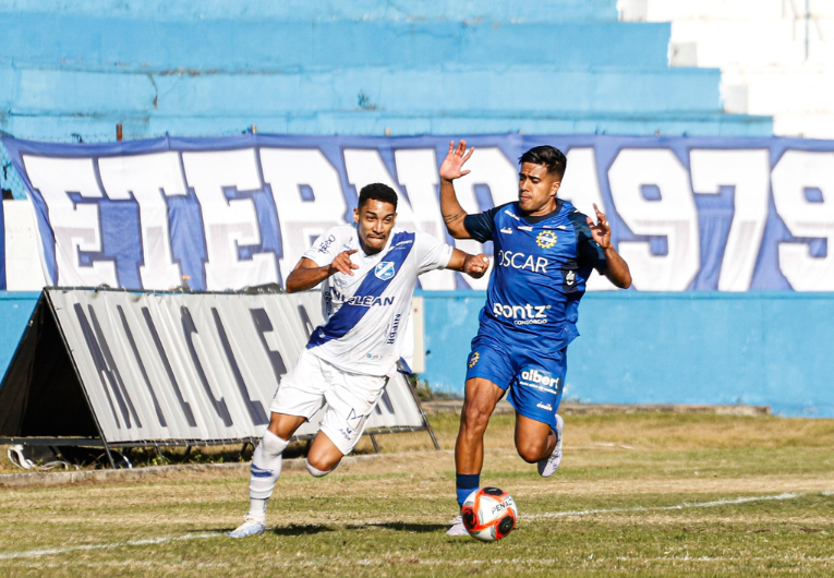 imagem da materia: São José vence Taubaté e leva o clássico no Joaquinzão