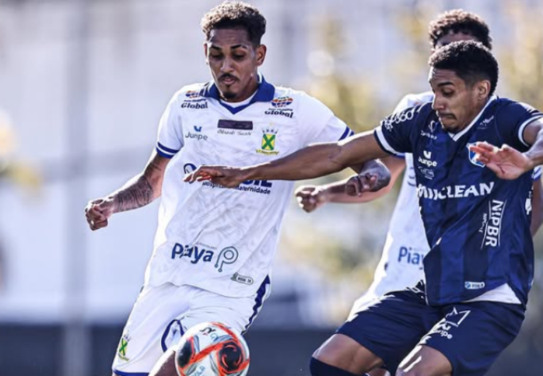 imagem da materia: Santo André e Taubaté empatam em jogo equilibrado