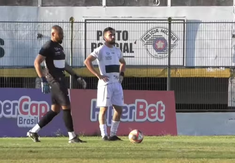 imagem da materia: Matheus Prado marca seu primeiro gol e projeta Come-Fogo