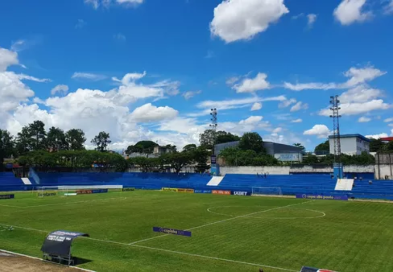 imagem da materia: Taubaté x Oeste: onde assistir e escalações