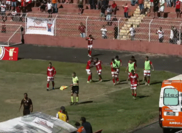 Batatais vence o ECUS por 3 a 1 e lidera Grupo 5 da Bezinha