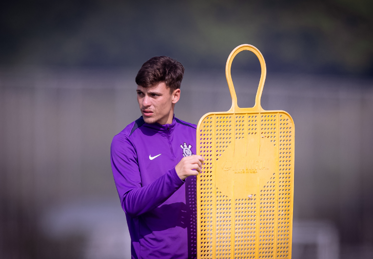 imagem da materia: Corinthians entra na reta final de treinos para retorno