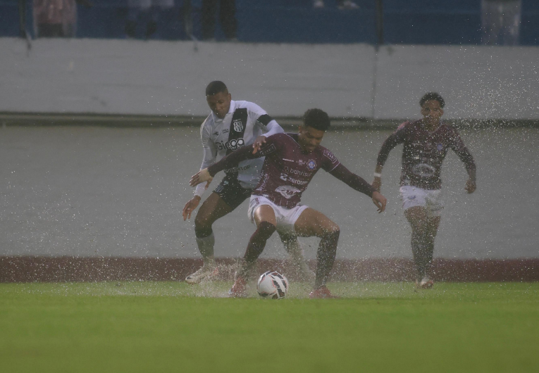 imagem da materia: Delegação da Ponte Preta tem retorno a Campinas adiado