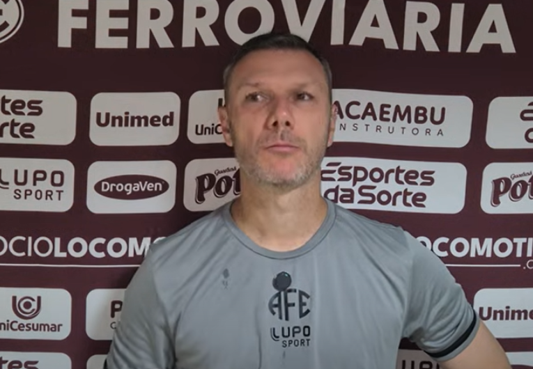 imagem da materia: Bergantin lamenta “apagão” em derrota para o Paysandu