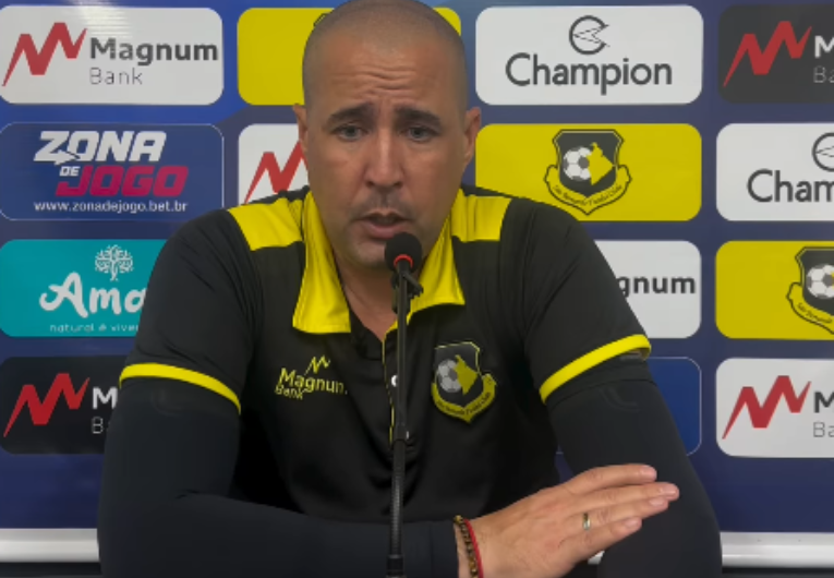 imagem da materia: Catalá critica arbitragem após empate: