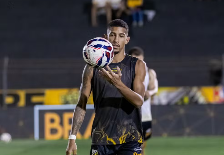 imagem da materia: Em busca de recuperação, Formiga pede concentração da equipe