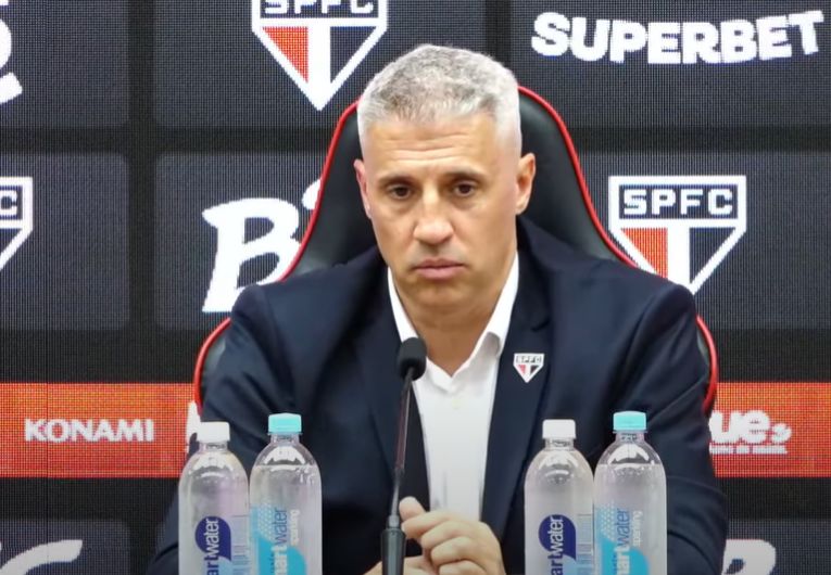 imagem da materia: “O time jogou bem, merecia ganhar”, afirma Crespo