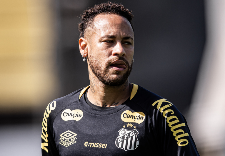 imagem da materia: Neymar joga? Veja provável escalação do Santos vs Juventude
