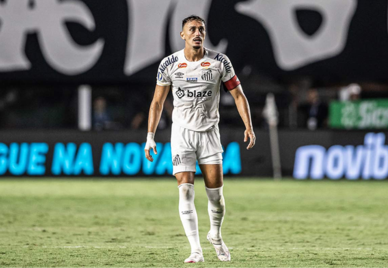 imagem da materia: Diego Pituca não joga mais pelo Santos