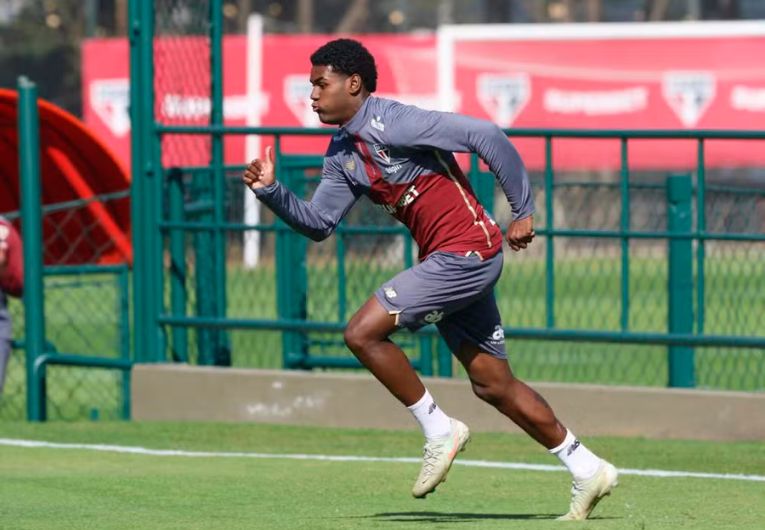 imagem da materia: São Paulo negocia Lucas Ferreira com o Shakhtar Donetsk