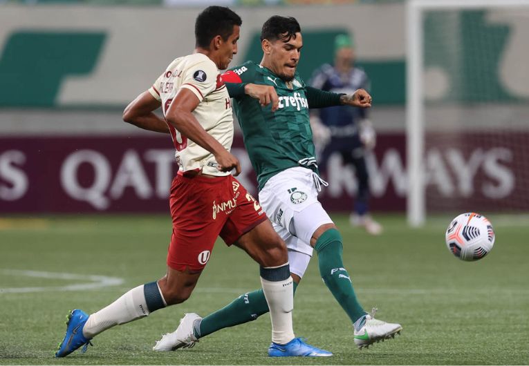 imagem da materia: Palmeiras mantém escrita positiva contra times peruanos