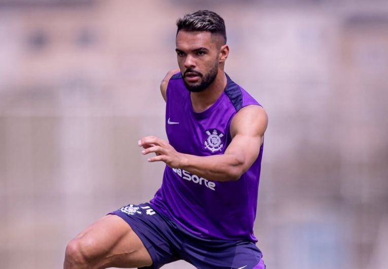 imagem da materia: Corinthians afunda em má fase e vê Z4 cada vez mais perto