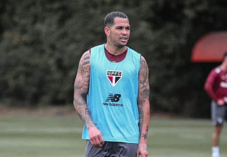 imagem da materia: São Paulo se reapresenta após vitória no Brasileirão