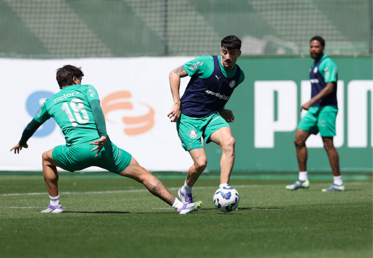 imagem da materia: Palmeiras pronto para o Dérbi! Veja quem deve jogar