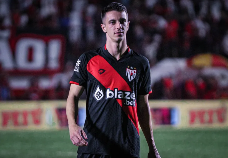 imagem da materia: Mirassol está perto de contratar Shaylon, ex-São Paulo