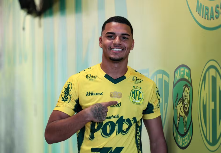 imagem da materia: Mais um reforço: Renato Marques é do Mirassol
