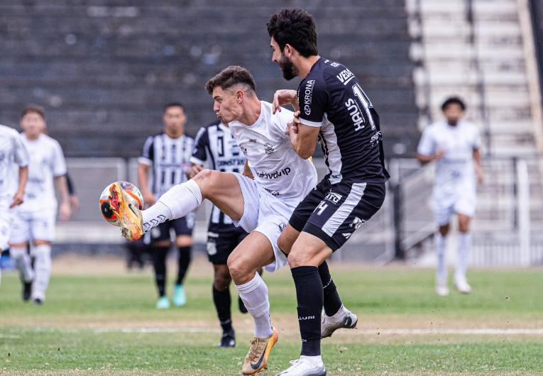 imagem da materia: Inter de Limeira chega a três partidas sem sofrer gols