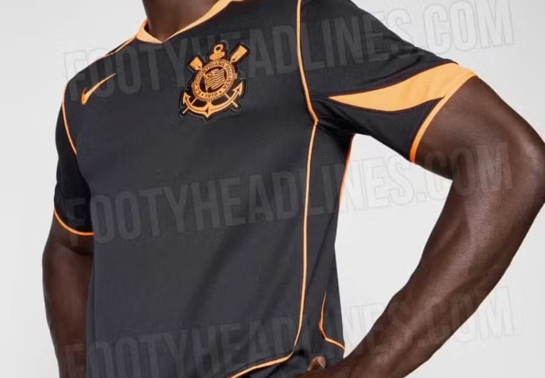 imagem da materia: Vazam fotos de suposta nova terceira camisa do Corinthians