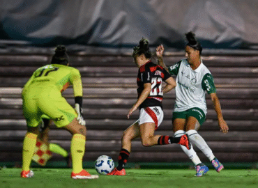 Flamengo x Palmeiras feminino: onde assistir e escalações
