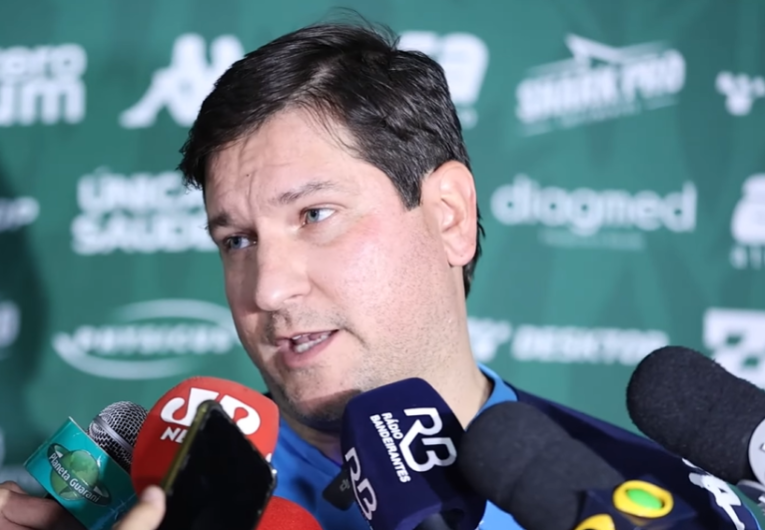 imagem da materia: Matheus avalia Bugre no dérbi e projeta sequência na Série C