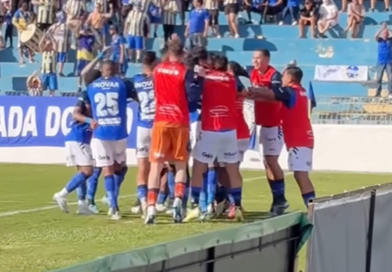 imagem da materia: São José vence Santo André por 3 a 1 em jogo eletrizante