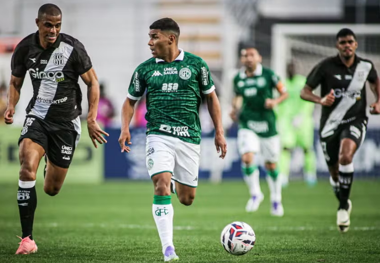 imagem da materia: Guarani vê G8 se distanciar ainda mais após novo empate