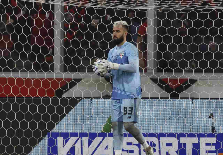 imagem da materia: Jandrei encaminha empréstimo com Juventude