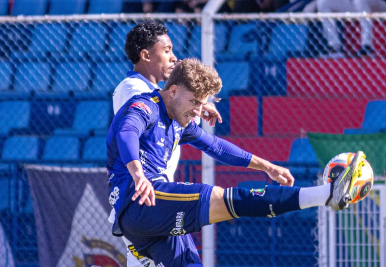 imagem da materia: São Caetano elimina rival Santo André em duelo direto