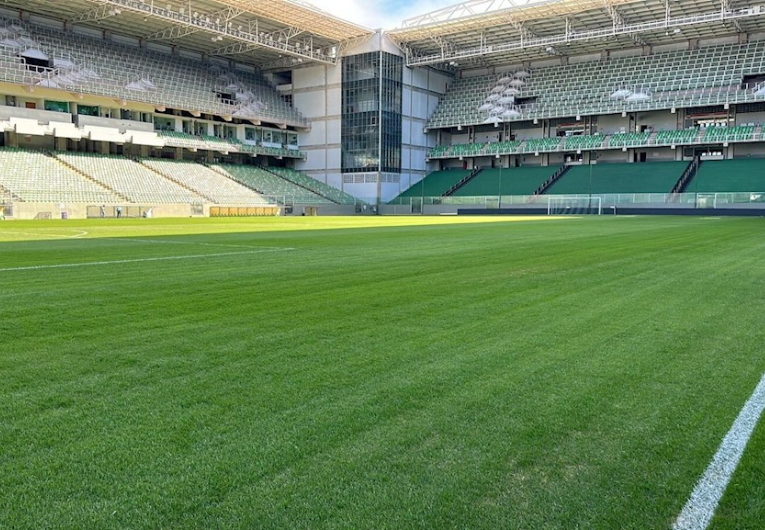 imagem da materia: Cruzeiro x RB Bragantino (F): onde assistir e escalações
