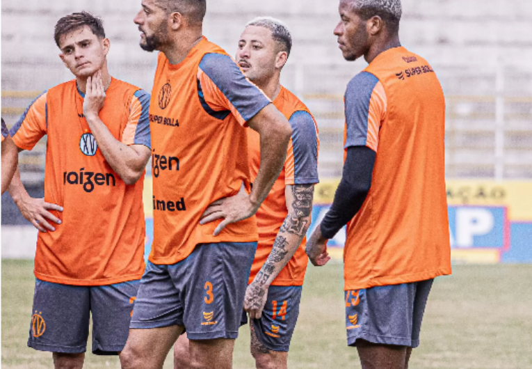 imagem da materia: XV integra novos reforços em jogo treino contra Ponte Preta