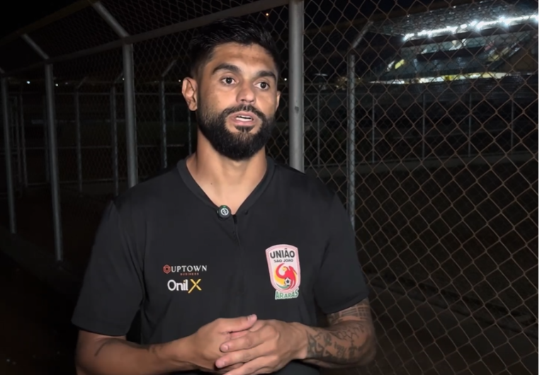 imagem da materia: Luan destaca atuação do União e comenta polêmica com árbitro