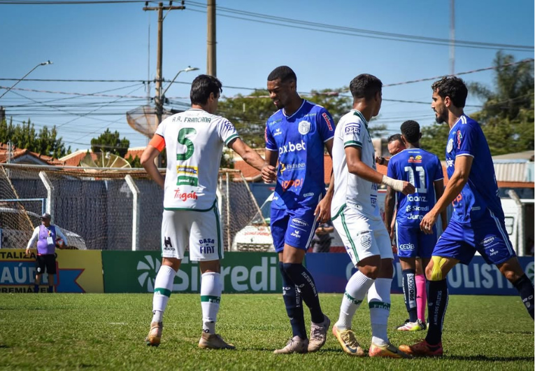 imagem da materia: Francana vence Monte Azul e avança na Copa Paulista