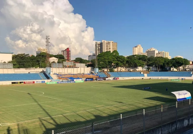 imagem da materia: AD Taubaté x São Paulo: onde assistir e arbitragem