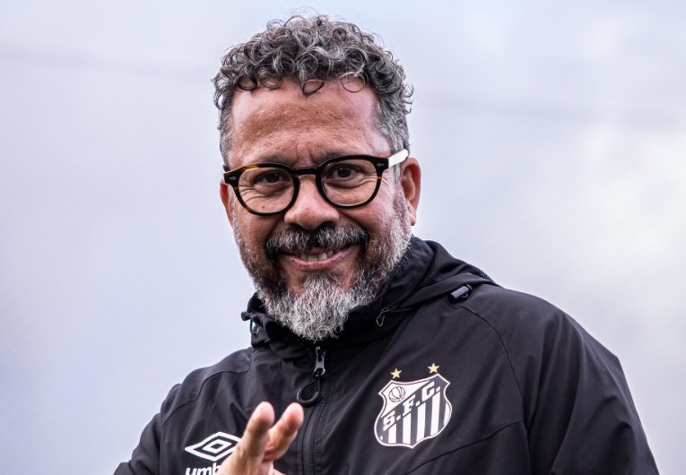 imagem da materia: Santos se reapresenta com retornos importantes