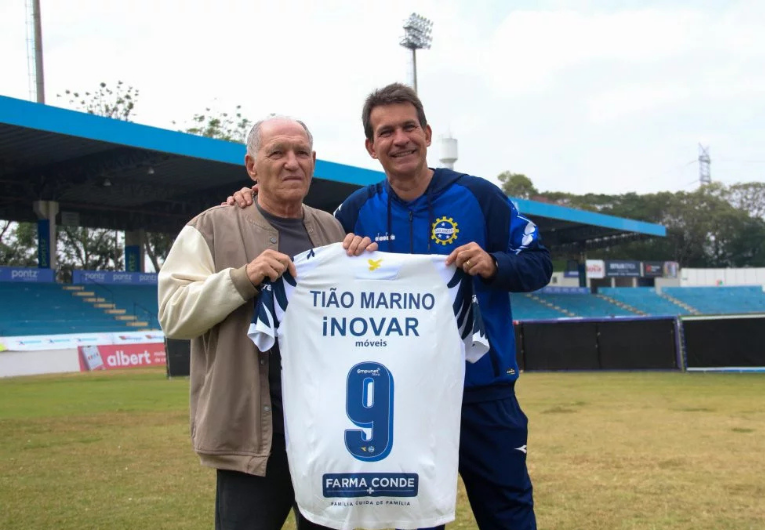 imagem da materia: São José faz homenagem ao artilheiro histórico Tião Marino