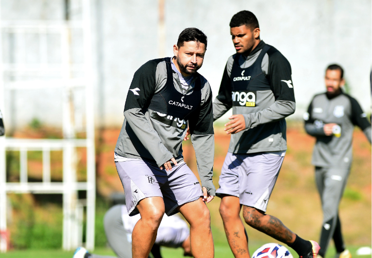 imagem da materia: Ponte Preta encara CSA com desfalques de titulares
