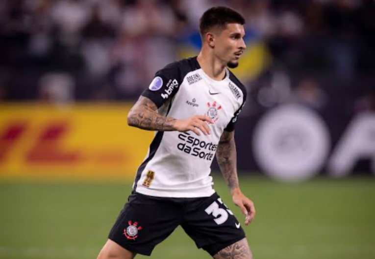 imagem da materia: Léo Mana e Palacios fora do Corinthians; entenda