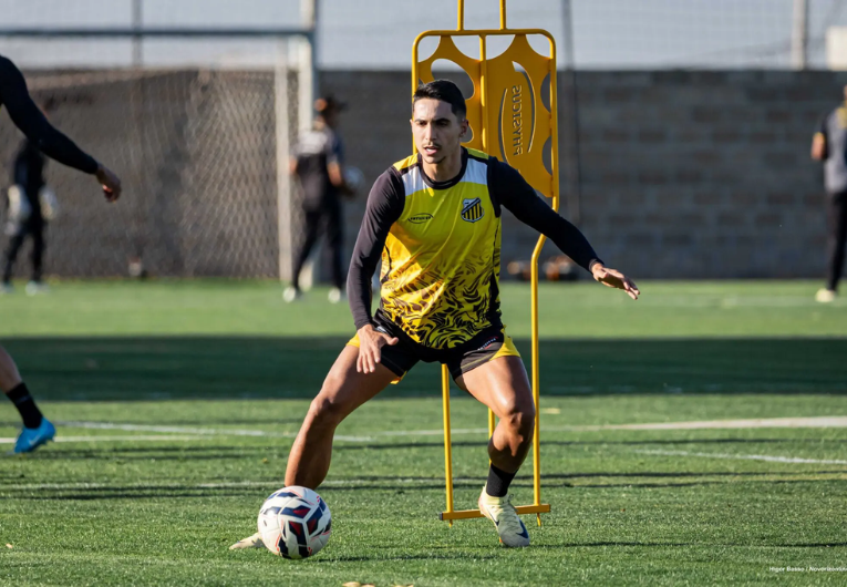 imagem da materia: Raí Ramos projeta duelo contra o Criciúma