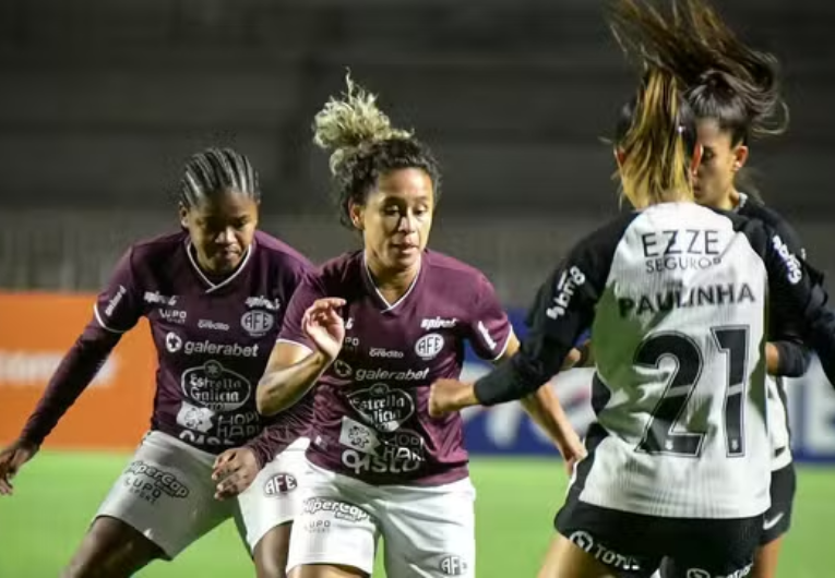 imagem da materia: Corinthians vence Ferroviária pelo Paulista feminino
