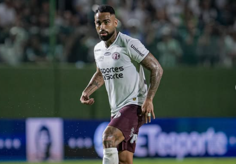 imagem da materia: Netinho vê confronto com Amazonas como “jogo de seis pontos”