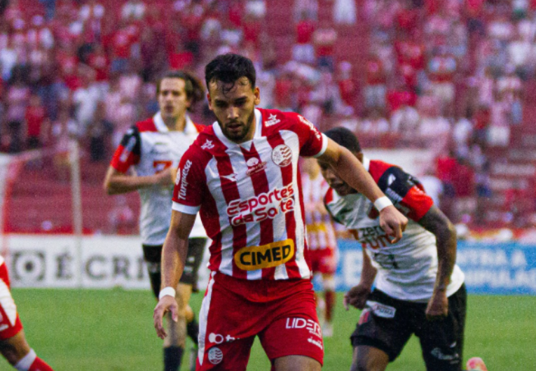 imagem da materia: Ituano perde para o Náutico e está eliminado na Série C
