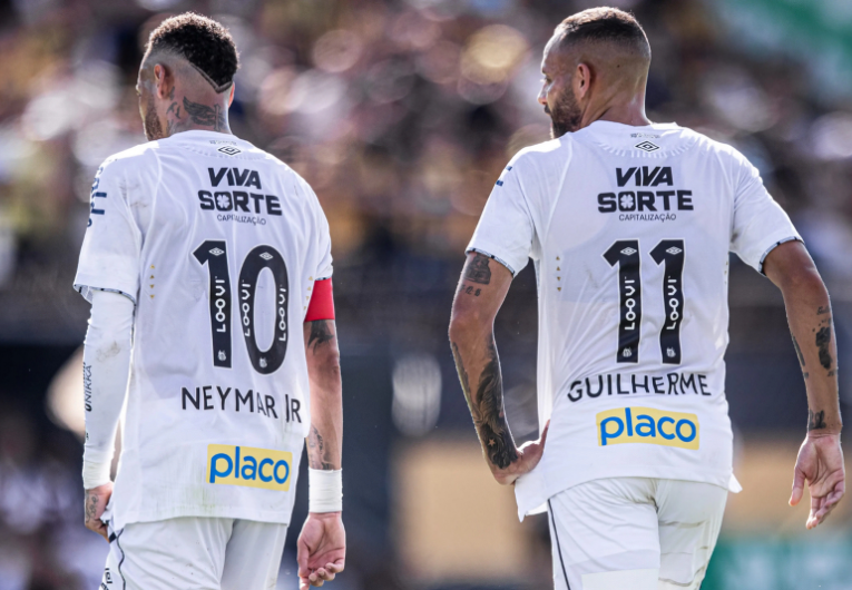 imagem da materia: Santos sofre no Brasileirão com ataque em baixa