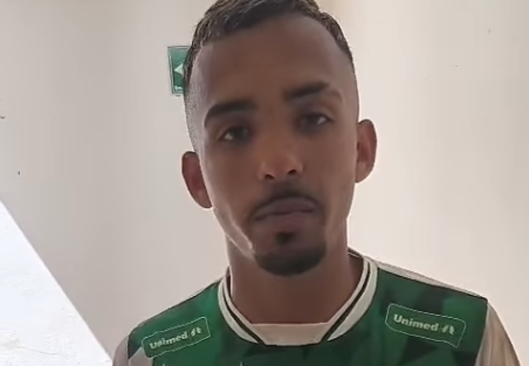 imagem da materia: Jhonata comemora classificação da Francana na Copa Paulista