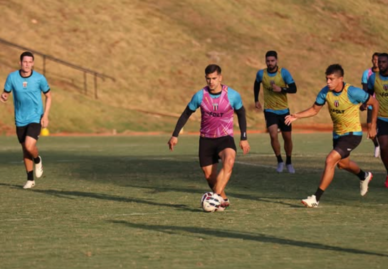 imagem da materia: Botafogo-SP se reapresenta visando jogo contra Vila Nova