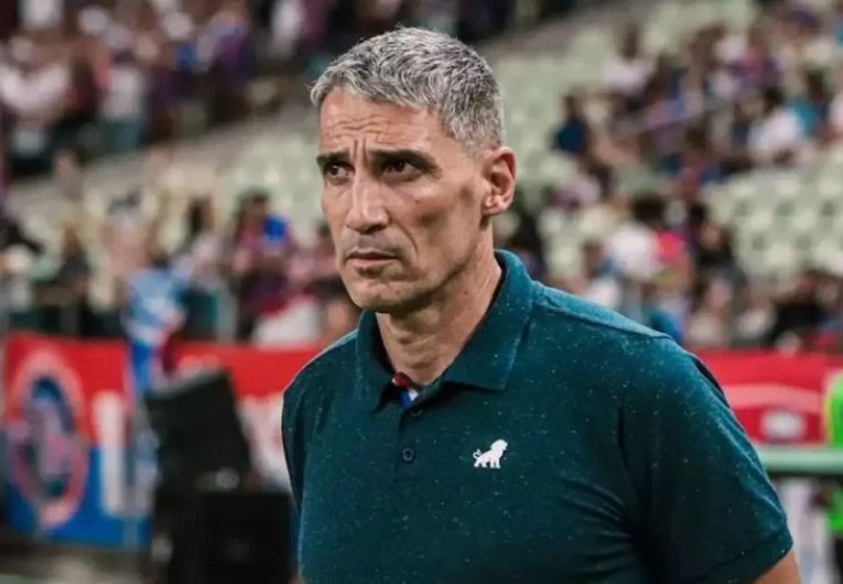 imagem da materia: Santos anuncia contratação de Juan Pablo Vojvoda