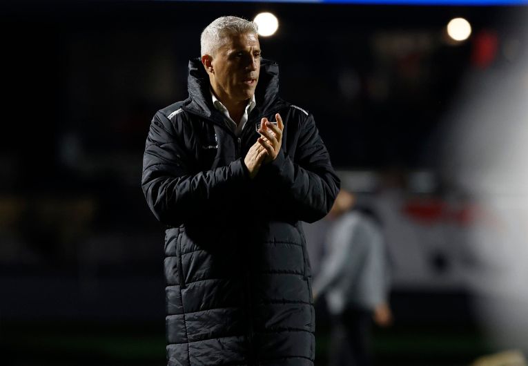 imagem da materia: Crespo valoriza resultado do São Paulo contra o Vitória