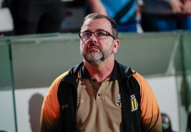 imagem da materia: “Será extremamente difícil”, diz Enderson sobre Tigre x Vila